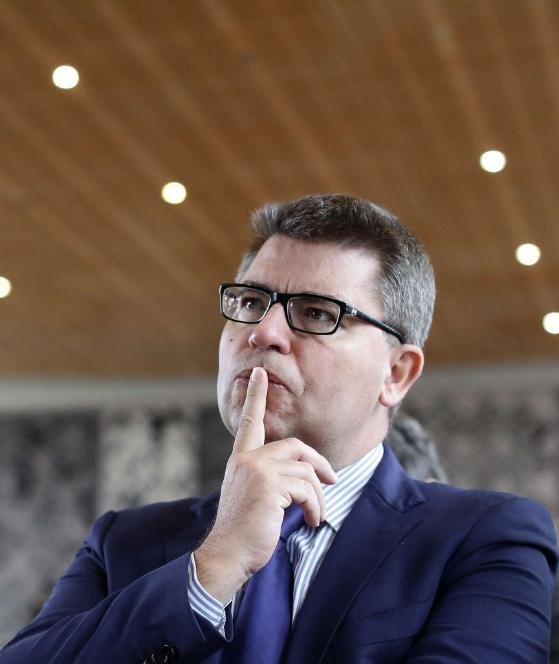 Bild: Μπρούνο Μπεζάρ, ο άνθρωπος που έσωσε την Ελλάδα [εικόνες] | iefimerida.gr 0