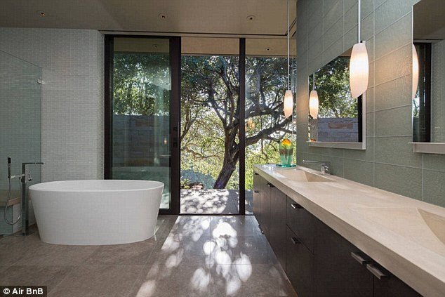 Η βίλα που τρέλανε την Μπιγιονσέ -Τη νοίκιαζε για 10.000 δολάρια την ημέρα [εικόνες]  | iefimerida.gr 6