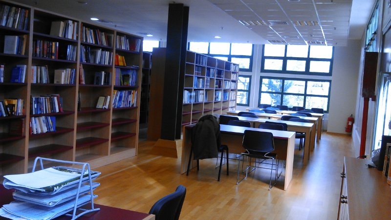 Η νέα Δημοτική Βιβλιοθήκη Γλυφάδας στηρίζει το βιβλίο με όλες τις μορφές και για όλες τις ηλικίες | iefimerida.gr 1