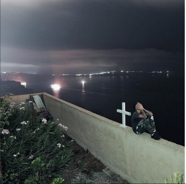 Ο Τζάστιν Μπίμπερ στη Σαντορίνη -Οι φωτογραφίες του που είδαν 39 εκατ. άτομα [εικόνες] | iefimerida.gr 6