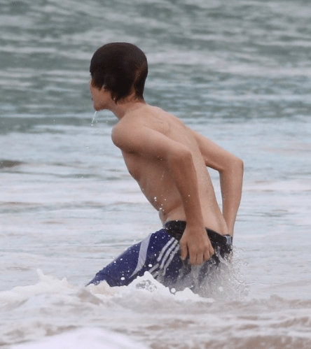 Όταν τα ρούχα των διάσημων δεν «συμμορφώνονται» [εικόνες] | iefimerida.gr 3