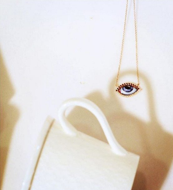 Απόβαση Ελλήνων στο Gstaad -Πούλησαν ρούχα και κοσμήματα, το έκαψαν στο live του Ρέμου [εικόνες] | iefimerida.gr 9