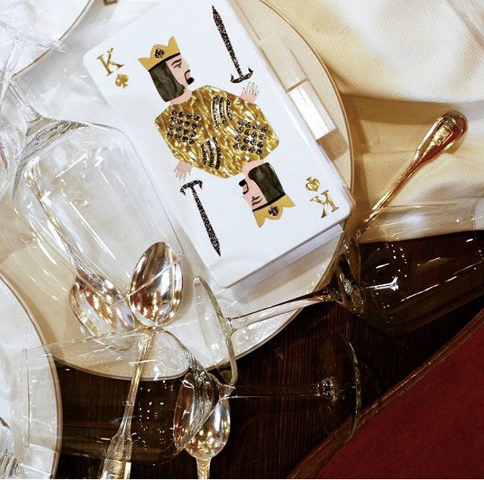 Απόβαση Ελλήνων στο Gstaad -Πούλησαν ρούχα και κοσμήματα, το έκαψαν στο live του Ρέμου [εικόνες] | iefimerida.gr 10