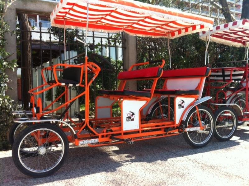 Τρεις νέοι «πάτησαν» γκάζι στη φαντασία: Εφτιαξαν ένα ποδήλατο-αυτοκίνητο που κάνει θραύση στη Θεσσαλονίκη [εικόνες] | iefimerida.gr 0