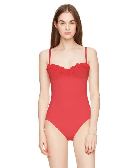 Το δυναμικό comeback του ολόσωμου -Βρήκαμε τα 20 καλύτερα [εικόνες] | iefimerida.gr 18