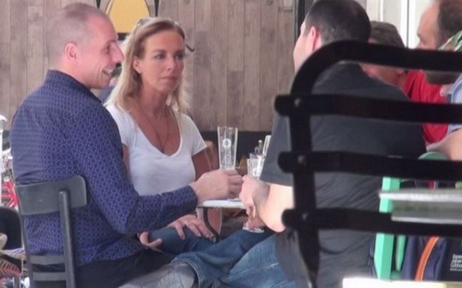 Ο Βαρουφάκης παραιτήθηκε και πήγε για... μπύρες [βίντεο] | iefimerida.gr 3