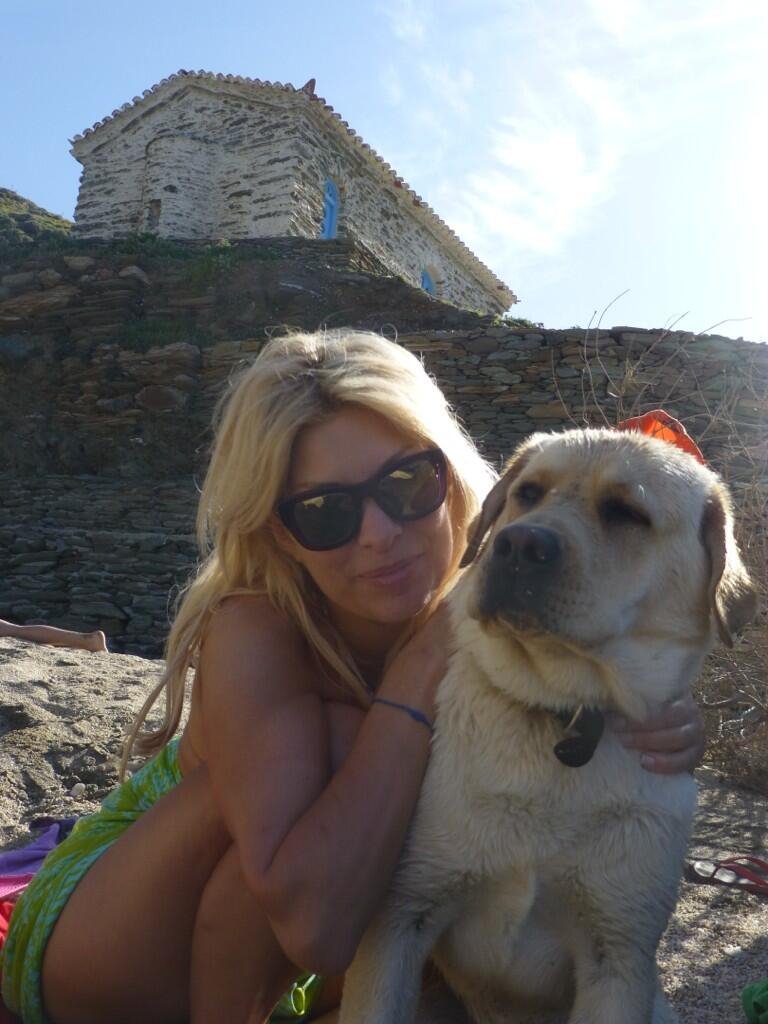 Εθνικός συναγερμός: Η Μενεγάκη έχασε τον Βίκτωρα στα Άχλα και ζητάει τη βοήθειά μας [εικόνα] | iefimerida.gr 0