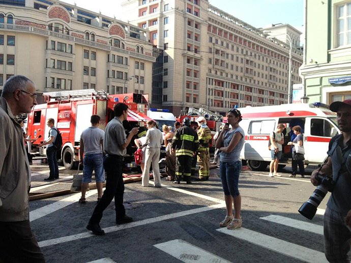 Πυρκαγιά στο Μετρό της Μόσχας: 17 τραυματίες και 4 τρένα εγκλωβισμένα στις σήραγγες [εικόνες] | iefimerida.gr 5