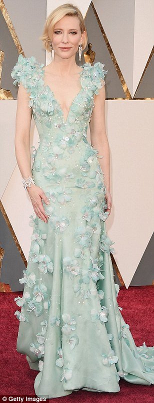 Λάμψη και ομορφιά στο κόκκινο χαλί -Η βραδιά των Οσκαρ σε 20 κλικ [εικόνες] | iefimerida.gr 5