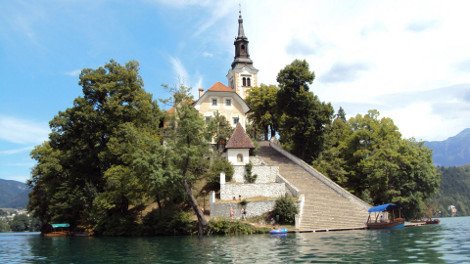 Δέκα νησιά βγαλμένα από τα παραμύθια: Οταν τα κάστρα ξεπροβάλλουν μέσα από το νερό [εικόνες] | iefimerida.gr 2