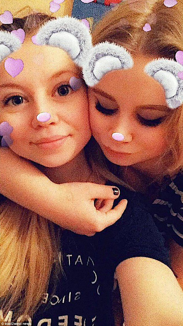 Αδελφές στη Ρωσία αυτοκτόνησαν ακολουθώντας τη... μόδα της «Μπλε Φάλαινας» [εικόνες] | iefimerida.gr 4