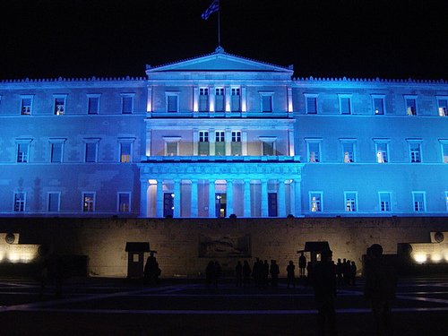 Υπέροχη η μπλε Βουλή για την Παγκόσμια Ημέρα Διαβήτη προκαλεί θαυμασμό [εικόνες] | iefimerida.gr 2
