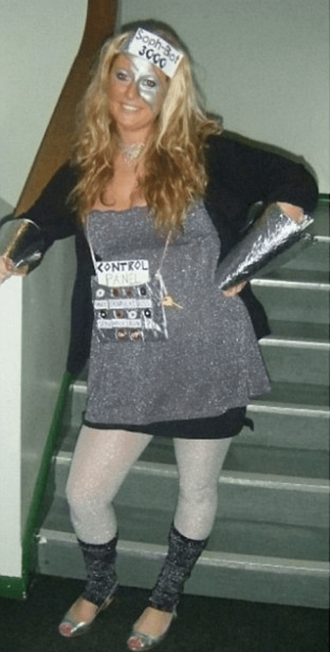 Νεαρή παχουλή μπλόγκερ χάνει... on line 25,6 κιλά και το γιορτάζει ανεβάζοντας φωτογραφίες με μαγιό [εικόνες] | iefimerida.gr 1