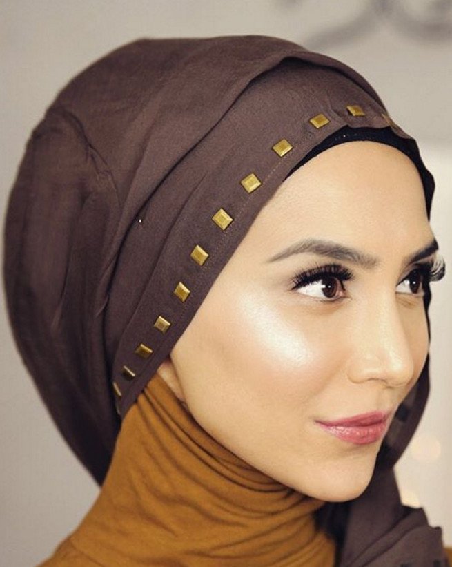Η μουσουλμάνα fashion blogger που κάνει θραύση -Λανσάρει μοδάτες μαντίλες [εικόνες] | iefimerida.gr 12