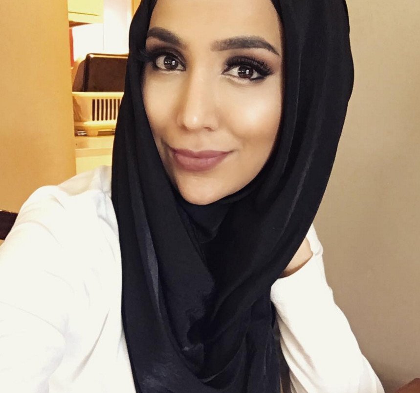 Η μουσουλμάνα fashion blogger που κάνει θραύση -Λανσάρει μοδάτες μαντίλες [εικόνες] | iefimerida.gr 20