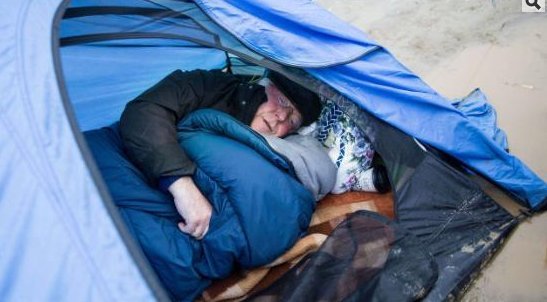 «Δεν έχω σχέση με το φυλλάδιο που μοιράστηκε στην Ειδομένη», λέει ο Γερμανός πολιτικός | iefimerida.gr 0