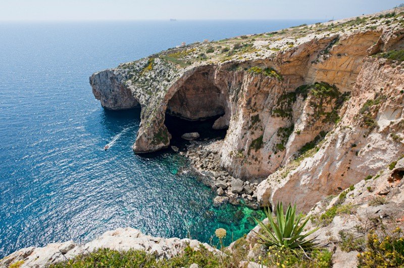 Μια υπέροχη γωνιά της Ελλάδας στους 4 ασυνήθιστους προορισμούς της Μεσογείου για γιοτ [εικόνες] | iefimerida.gr 13
