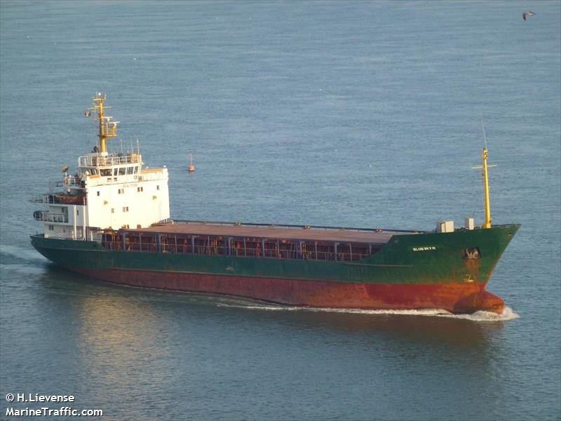 Σήμα κινδύνου από πλοίο με 700 λαθρομετανάστες ανοιχτά της Κέρκυρας | iefimerida.gr 0