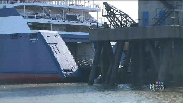 Στον Καναδά πλέον «κατοικεί» το «Blue Star Ithaki» [εικόνες] | iefimerida.gr 1