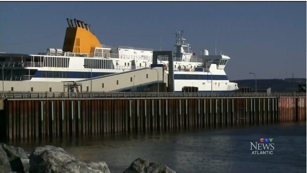 Στον Καναδά πλέον «κατοικεί» το «Blue Star Ithaki» [εικόνες] | iefimerida.gr 0