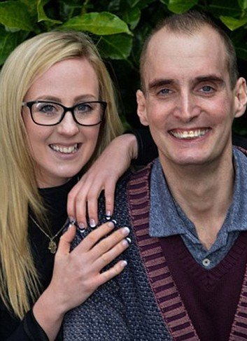 Μπόντι μπίλντερ πέθανε στα 39 του από καρκίνο στο συκώτι - Λάμβανε 10.000 θερμίδες την ημέρα και έπαιρνε στεροειδή [εικόνες]  | iefimerida.gr 1