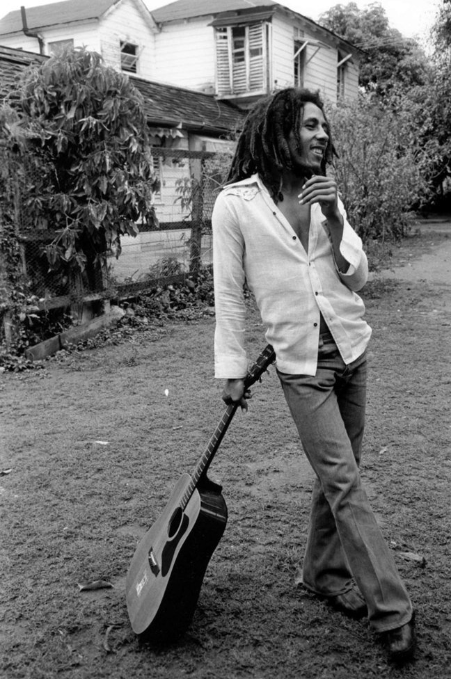 Ο Μπαράκ Ομπάμα στο μουσείο του Μπομπ Μάρλεϊ [εικόνες] | iefimerida.gr 3