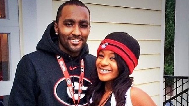 Η ημέρα και ώρα θανάτου της κόρης της Γουίτνεϊ Χιούστον έχει προγραμματιστεί [εικόνες] | iefimerida.gr 2