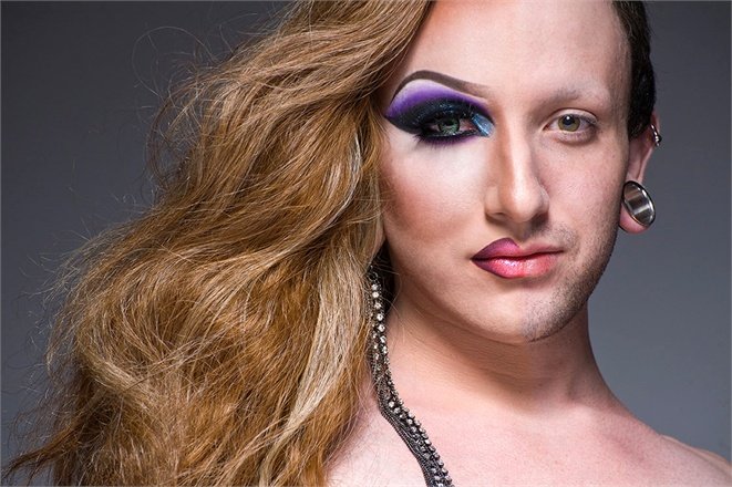 Τα ανδρόγυνα πορτρέτα του Leland Bobbé: Όταν το μακιγιάζ κάνει θαύματα [εικόνες] | iefimerida.gr 6