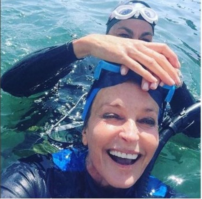 H Μπο Ντέρεκ προπονείται για τον μαραθώνιο των Σπετσών: «Ελλάδα έρχομαι για τσίπουρα!» [εικόνα]  | iefimerida.gr 1