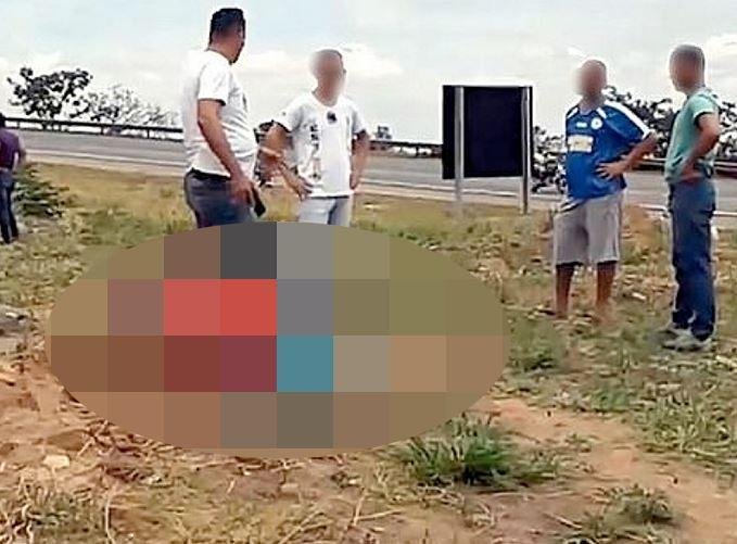 Η σορός του θύματος βρέθηκε δεμένη με συρματόπλεγμα σ' ένα δέντρο