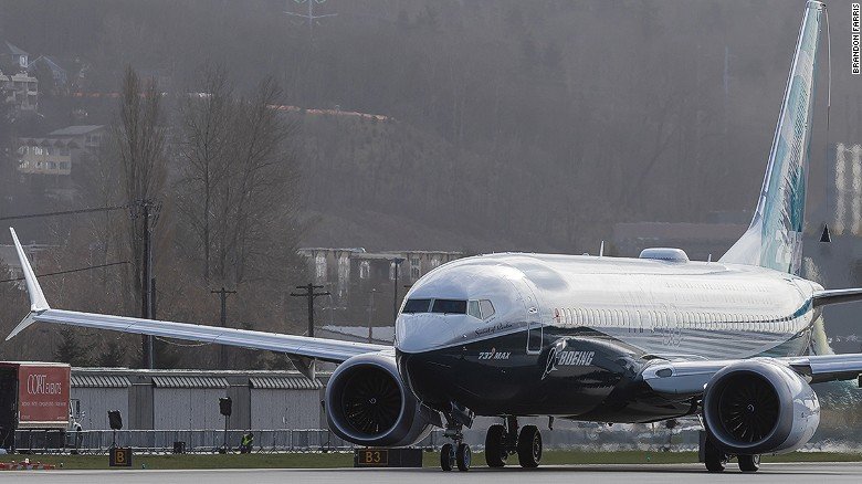 Το «παρθενικό» ταξίδι του νέου Boeing 737 ΜΑΧ [εικόνες] | iefimerida.gr 0