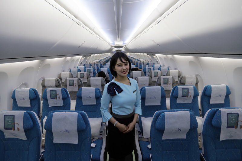 Στο εσωτερικό του Boeing 737 MAX 8