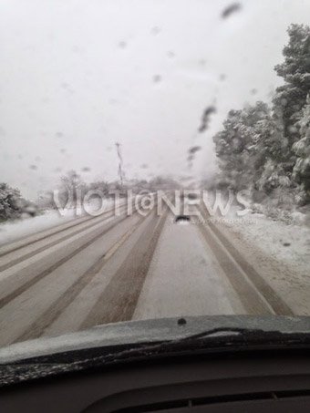 Ο χιονιάς έφερε προβλήματα -Ουρές χιλιομέτρων, εγκλωβισμένοι οδηγοί [εικόνες] | iefimerida.gr 0
