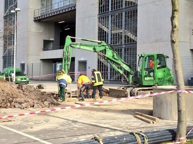 Βρέθηκε βόμβα του Β' Παγκοσμίου Πολέμου στο γήπεδο της Ντόρτμουντ [εικόνα] | iefimerida.gr 0