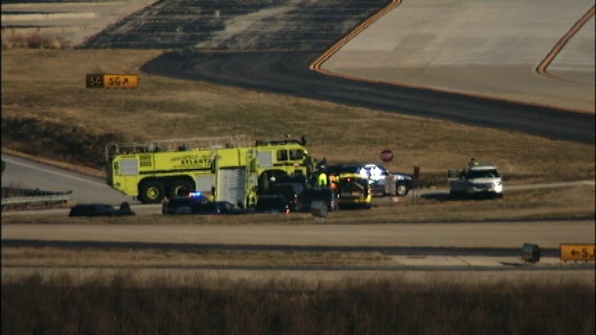 Απειλή για βόμβα σε δύο αεροπλάνα στην Ατλάντα -Με τη συνοδεία μαχητικών η προσγείωση [εικόνες & βίντεο] | iefimerida.gr 0