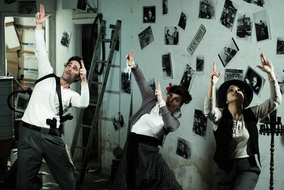 Bonnie & Clyde: Η θρυλική κινηματογραφική ταινία του Αρθουρ Πεν ανεβαίνει με σαξόφωνο στη σκηνή [εικόνες] | iefimerida.gr 0