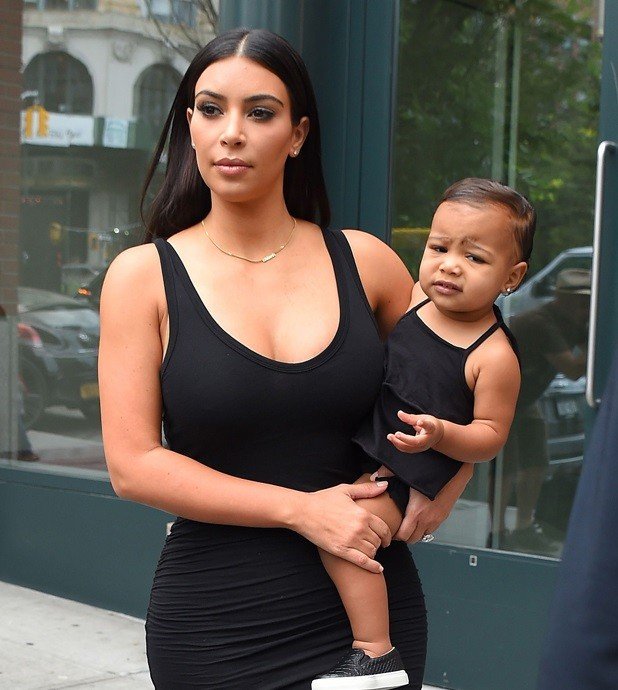 Γυναίκες με στήθος και καμπύλες γεννούν πιο έξυπνα παιδιά [εικόνες] | iefimerida.gr 0