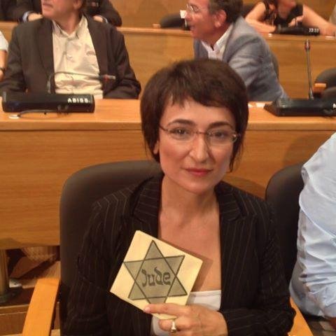 Tο άστρο του Δαυίδ καρφίτσωσε στο πέτο ο Μπουτάρης στην ορκωμοσία του [εικόνες+βίντεο] | iefimerida.gr 0