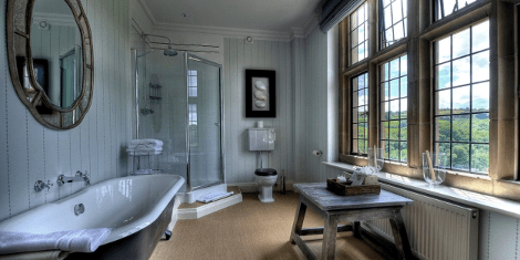 Πενθήμερη εκδρομή ακολασίας σε μεσαιωνικό κάστρο -Εταιρεία προσφέρει ταξίδι για σεξ [εικόνες] | iefimerida.gr 11