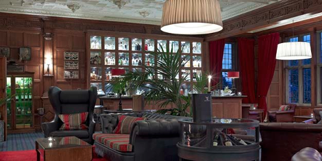 Πενθήμερη εκδρομή ακολασίας σε μεσαιωνικό κάστρο -Εταιρεία προσφέρει ταξίδι για σεξ [εικόνες] | iefimerida.gr 8