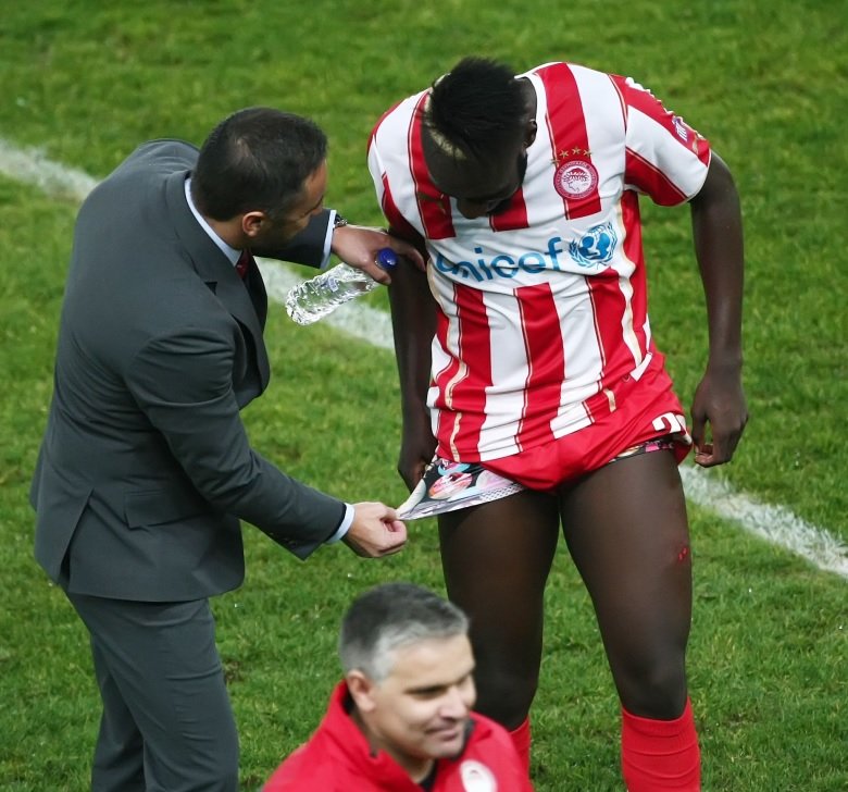 Η πλάκα του Περέιρα στον Μαζουακού για το εσώρουχό του [εικόνες] | iefimerida.gr 0