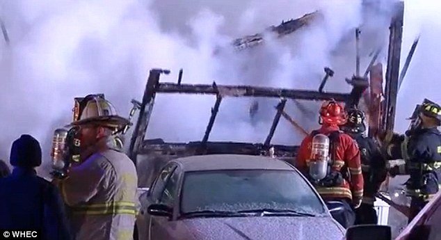 Ηρωας ετών 8: Θυσιάστηκε για να σώσει την οικογένειά του από φλεγόμενο τροχόσπιτο [εικόνες&βίντεο] | iefimerida.gr 3