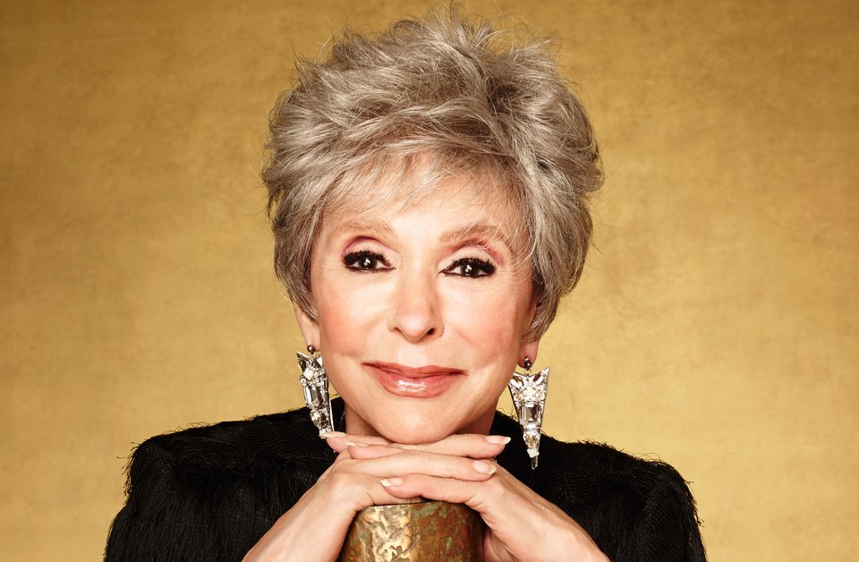 Ισπανίδα σταρ αποκαλύπτει: Οι απιστίες του Μπράντο με οδήγησαν σε απόπειρα αυτοκτονίας[εικόνες]  | iefimerida.gr 6