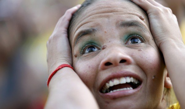 Εθνικό πένθος στη Βραζιλία -Συγκλονίζει το κλάμα των οπαδών μετά τη συντριβή από τη Γερμανία [εικόνες] | iefimerida.gr 5