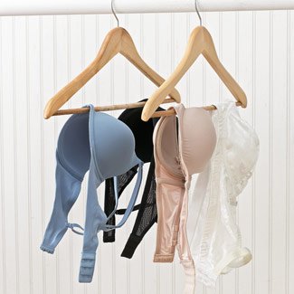 Νεκρό δέρμα και βακτήρια παντού -Πώς και κάθε πότε πρέπει να καθαρίζουμε κινητά, σουτιέν, μαξιλάρια [εικόνες] | iefimerida.gr 4