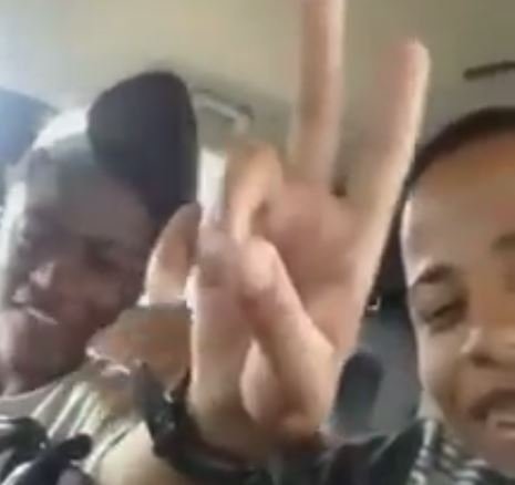 Βραζιλιάνοι νεαροί μετέδωσαν live τον θάνατό τους από αστυνομικά πυρά μέσα στο αυτοκίνητό τους [βίντεο]  | iefimerida.gr 0