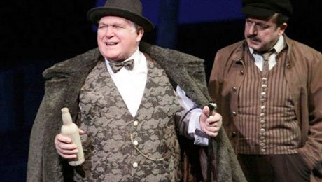 Το Μνημόνιο και η κρίση ξανάφεραν στη μόδα τον Μπέρτολ Μπρεχτ [εικόνες] | iefimerida.gr 1