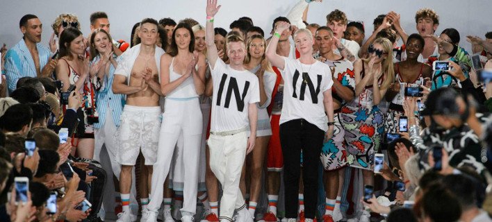 Βρετανοί σχεδιαστές ικετεύουν: Μη φύγουμε από την Ευρώπη! [εικόνες] | iefimerida.gr 0