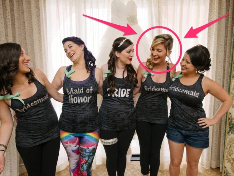 Αφησε τη δουλειά της και έγινε επαγγελματίας παράνυφος [εικόνες] | iefimerida.gr 3