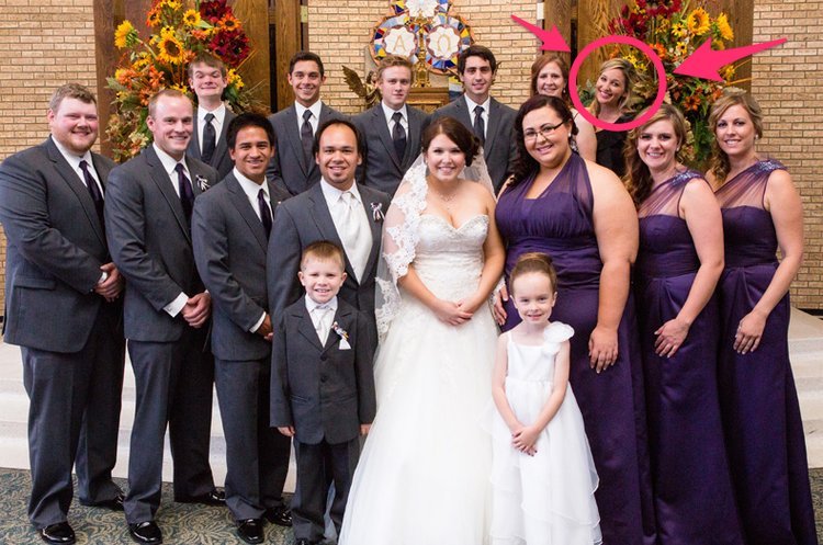 Αφησε τη δουλειά της και έγινε επαγγελματίας παράνυφος [εικόνες] | iefimerida.gr 8